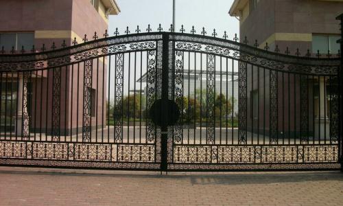 呼市鐵藝護(hù)欄 呼市鐵藝護(hù)欄