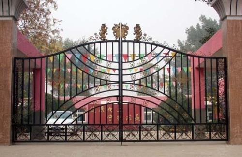 內(nèi)蒙古鐵藝大門 內(nèi)蒙古鐵藝大門