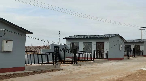 南地村大棚小院圍欄與大門(mén)