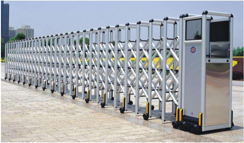 電動(dòng)不銹鋼伸縮門